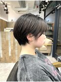 ショートボブ