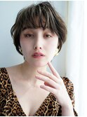 ショートヘアことりベージュ前髪あり大人ショート銀座東京