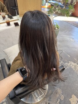 チャプター 問屋町(chapter) 透明感ケアカラーオリーブグレージュ顔まわりレイヤーカット韓国