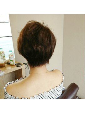 モップアップ(Mop up) 色っぽい大人ショートスタイル