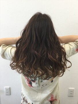 ミュゼ ヘアアンドメイク(Muse'e hair&make) うるツヤ ダークラベンダーベージュ
