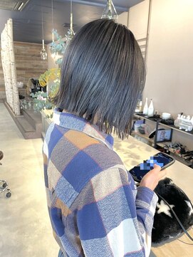 バーチ(BIRCH) パッツンショート