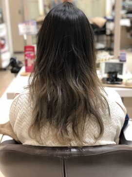 ピーディーヴィセオ 新さっぽろ店(PD VISEO) ベージュグラデーション