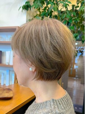 いつまでもヘアカラーを楽しみましょう！年齢を重ねるごとに気になる白髪もオシャレに綺麗に染めてくれる♪