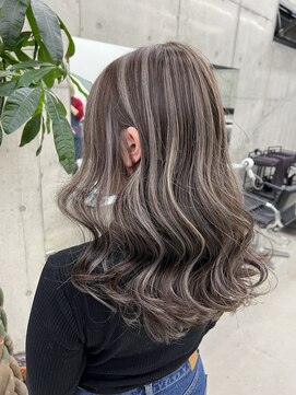 リノート バイ エゴル 名古屋(LINOET by ENGOL) 【LINOET 名古屋】佐藤まいら　コントラストハイライト♪