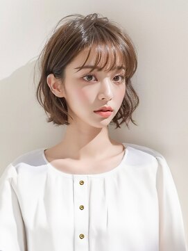 アロマ ヘアー ルーム 新宿3号店(AROMA hair room) シルキーベージュくびれレイヤーボブ斜めバング/新宿/新宿三丁目