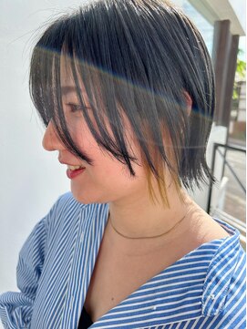 ティフ(TIF) レイヤーボブ × インナーカラー**