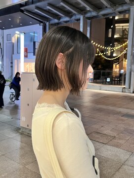 エイトヘアー(8 HAIR) タッセルボブ
