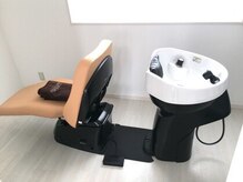 美容室 ウララバイアンジェ(ULaLa by Ange)の雰囲気（フラットになるシャンプー台でヘッドスパ体験してみてください。）