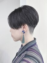 ラウンジ モリオ イケブクロ(Lounge MORIO Ikebukuro) *センターパート刈り上げショート女子前下がりショート前髪なし