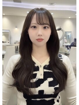 ザックラフィネ(ZACC raffine) オリーブベージュ/レイヤーカット/縮毛矯正/顔周りカット