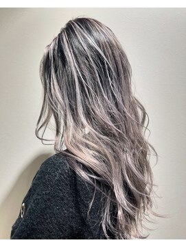 バレイヤージュ風カラー