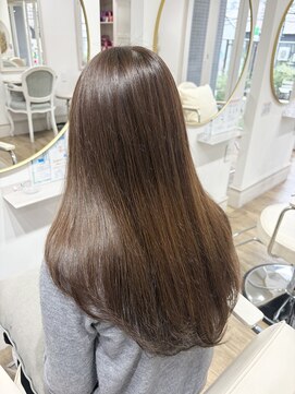 ケイリー(KAYLEE) 【イルミナカラー】ミルキーベージュ