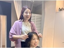 大人女性の髪のお悩みまずご相談ください。初めての方も安心丁寧なカウンセリングで最適提案