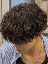 オーバル ジングウマエ(OVARL jingumae)&nbsp;波巻きシャドウパーマ