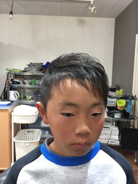 理容ドラゴン 遊び心のある  ちびっ子アシンメトリー