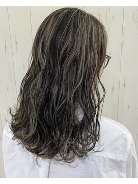 ラ ブランシュ 大宮(La Blanche) 【大宮東口】ハイライトグレージュカラー/イルミナ/オージュア