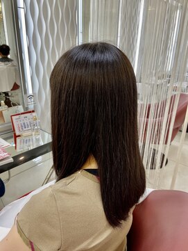 クオリス 赤塚店(QUALIS) ワンレンロングくすませアッシュグレーつやつや美髪チャージ