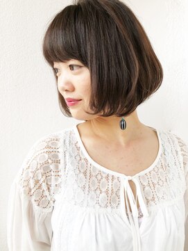 アリカ(alica) 20代30代40代/ナチュラル大人ボブ 地毛風カラー