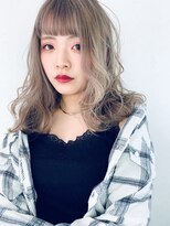 ノノリリ(NONORIRI)&nbsp;ハイトーンカラーブリーチホワイトブロンド秋色×韓国ウェーブ