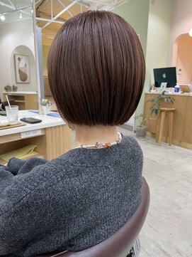 キュオンシア(CUEON. ciea) ミニボブ×ピンクベージュ