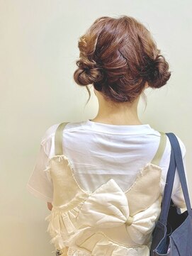 ディア(.eer) イベント、ライブに♪ // ふわふわお団子ツイン◎