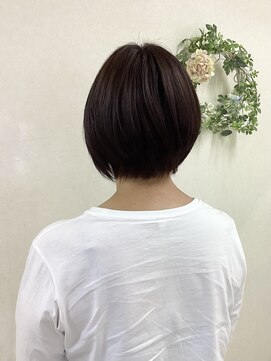 ビューティーサロン フジ ショートボブ
