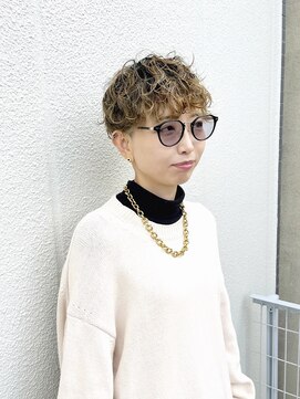 ララ(LALA) マッシュ波パーマ