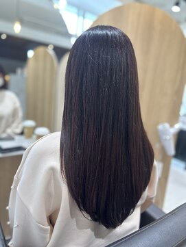 クーレ ビオトープ(+ CURE biotope) 深い色合いが可愛いカシスピンク