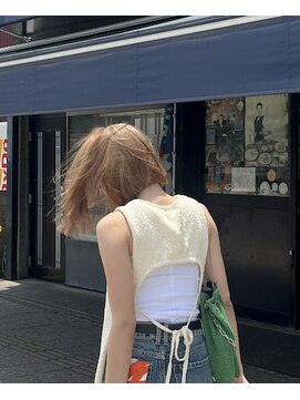 ピノ(pino.) 切りっぱなしボブ/ミルクティーベージュ