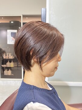 フェリーチェ(felice) 秋のショートスタイル【コーラルピンク】