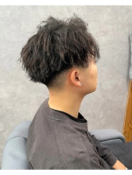 ザ シザーハンズ ナガノ(THE SCISSORS HANDS NAGANO) 動きで魅せる!チリッと質感パーマ