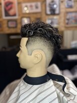 アソビ(ASOBI)&nbsp;極道パーマ×ホワイトメッシュ(ウイッグ笑)