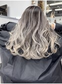 欧米風バレイヤージュホワイトグレージュ/阿部
