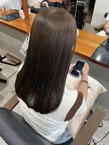 カリネバイフィエル(CALINER by Fier)&nbsp;ほんのりオリーブベージュ◎