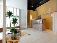 ツインエイトプラス(Twin eight plus+)の雰囲気(受付からおくつろぎいただけるお時間を提供させていただきます!)
