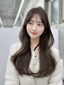 アイヴィ 表参道(IVY) レイヤーカット　レイヤー　韓国レイヤー　顔まわりカット