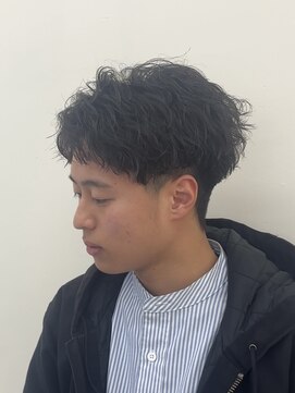 アウラ(AURA) ツイストスパイラル/波巻きツイストスパイラル/メンズパーマ