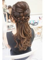 リサ 恵比寿(risa.)&nbsp;キレイめモテネオハーフアップ