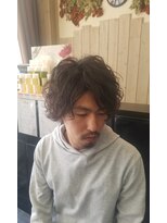 クオヴァディス(Quo VADIS) メンズミディアムパーマ