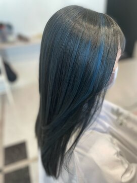 トータルビューティサロン シェリ(total beauty salon cheri) ハイライト×ディープブルー