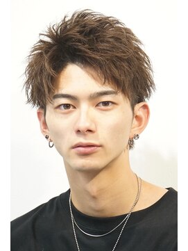 メンズサロン ゴールド 名古屋(GOALD) アップバング　ショート　カジュアル　ツーブロック　束感
