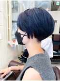 ショートボブ♪刈り上げ女子♪ネイビーアッシュ