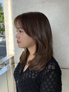 リバレッジ 白金(Leverage) ワンカールレイヤーカットハイライト【目黒白金】山岡