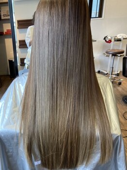 【縮毛orデジパ+カット\8400～】【エアリー矯正￥9500】クセを気にしないふんわり自然なヘアが叶う♪