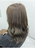 .アッシュベージュ.