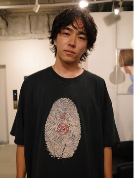 ヨー(Yoh-) 【センターパート/星亘祐】コンマヘア/無造作パーマ