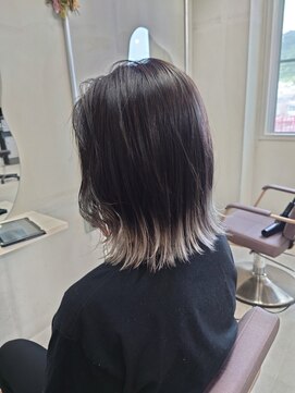 ピンク バイ アンジェリカ 瓢箪山店(PINQ by ANGELICA) #PINQ #切りっぱなしボブ #裾カラー