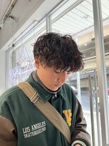 メンズサロン キング 梅田店(Men’s salon K!ng)&nbsp;ホワイトメッシュ/ツイスト/ツイスパ/パーマ/メンズ/眉毛