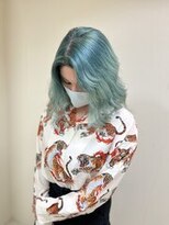 カリーナ(CARINA)&nbsp;ハイトーンカラー/エメラルドグリーン